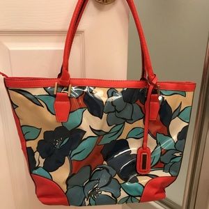 Poppie Jones two handle tote bag EUC
